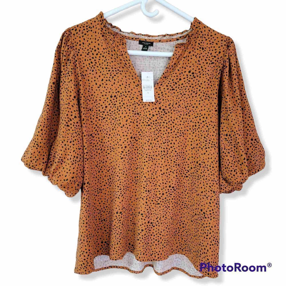 NWT Ann Taylor Factory Rust Orange Linen Blend Dalmation Print Puff Sleeve Blous